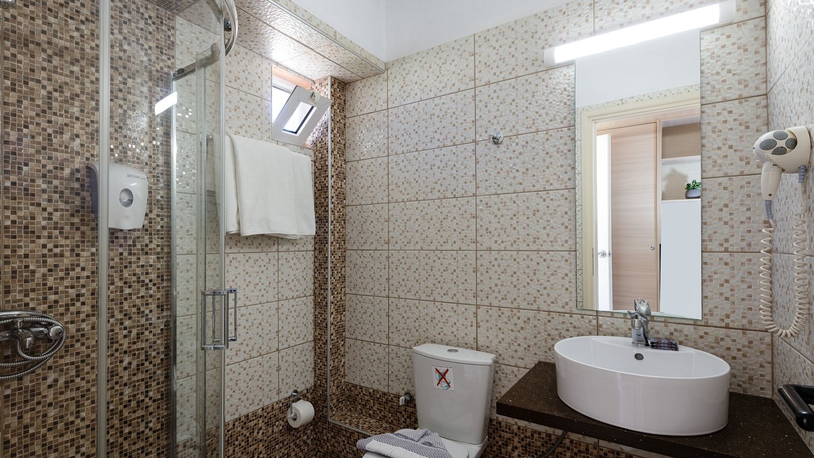 rooms-single-room-balcony-or-terrace