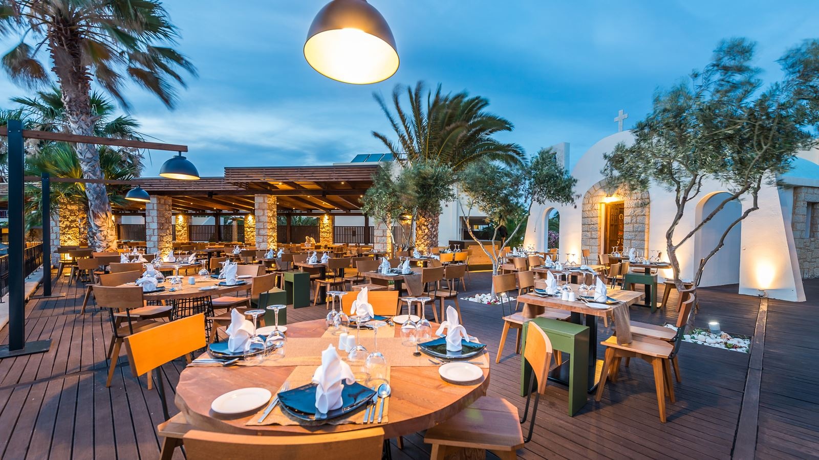restaurants-elia-restaurant