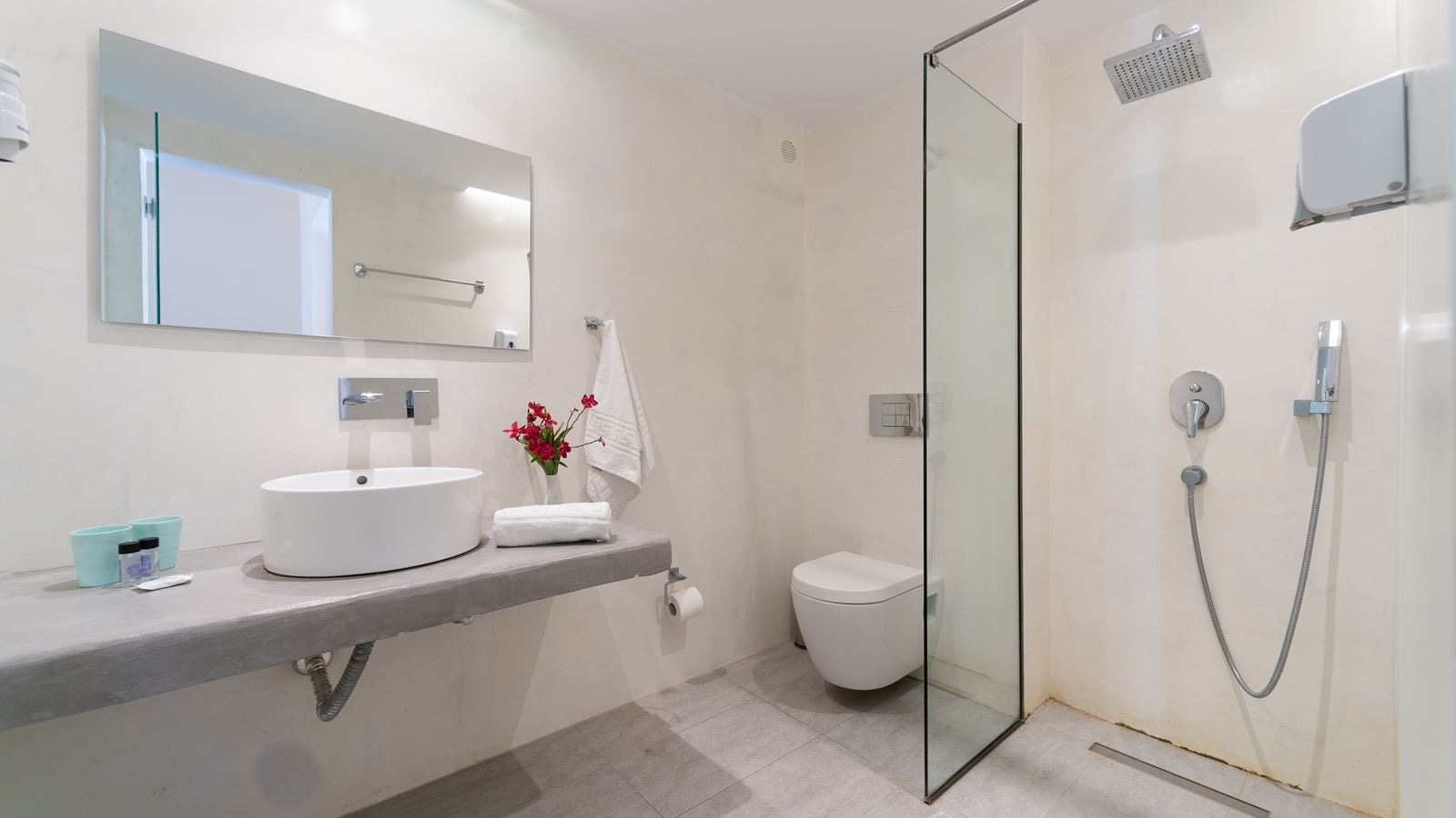 rooms-roon-superior-seaview