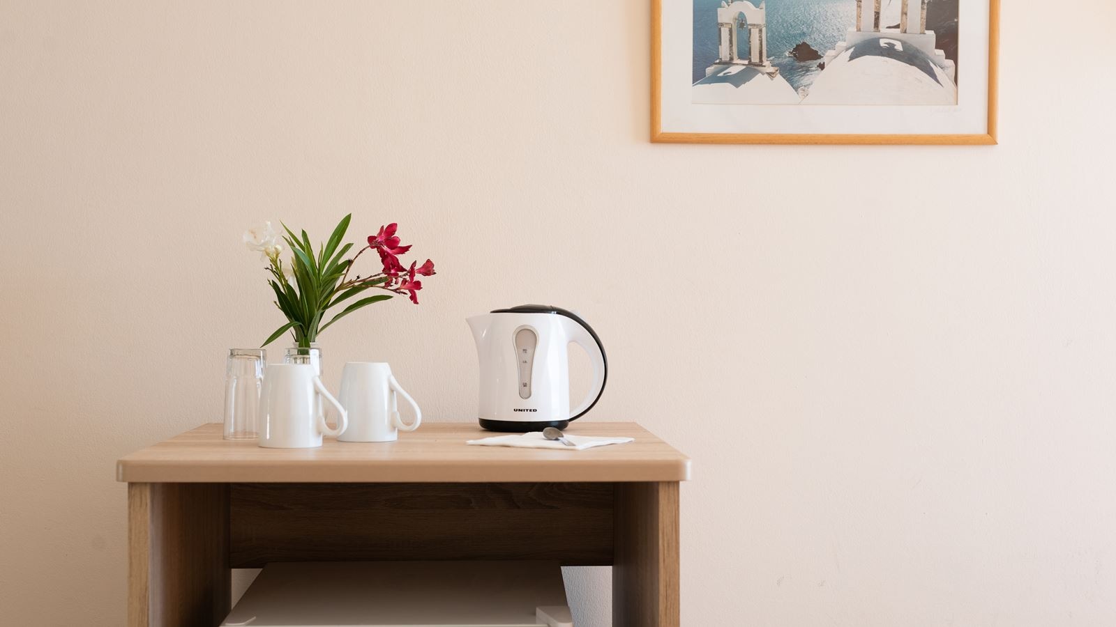 rooms-roon-superior-seaview