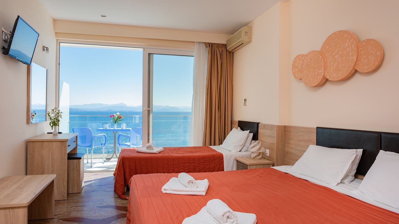 rooms-roon-superior-seaview