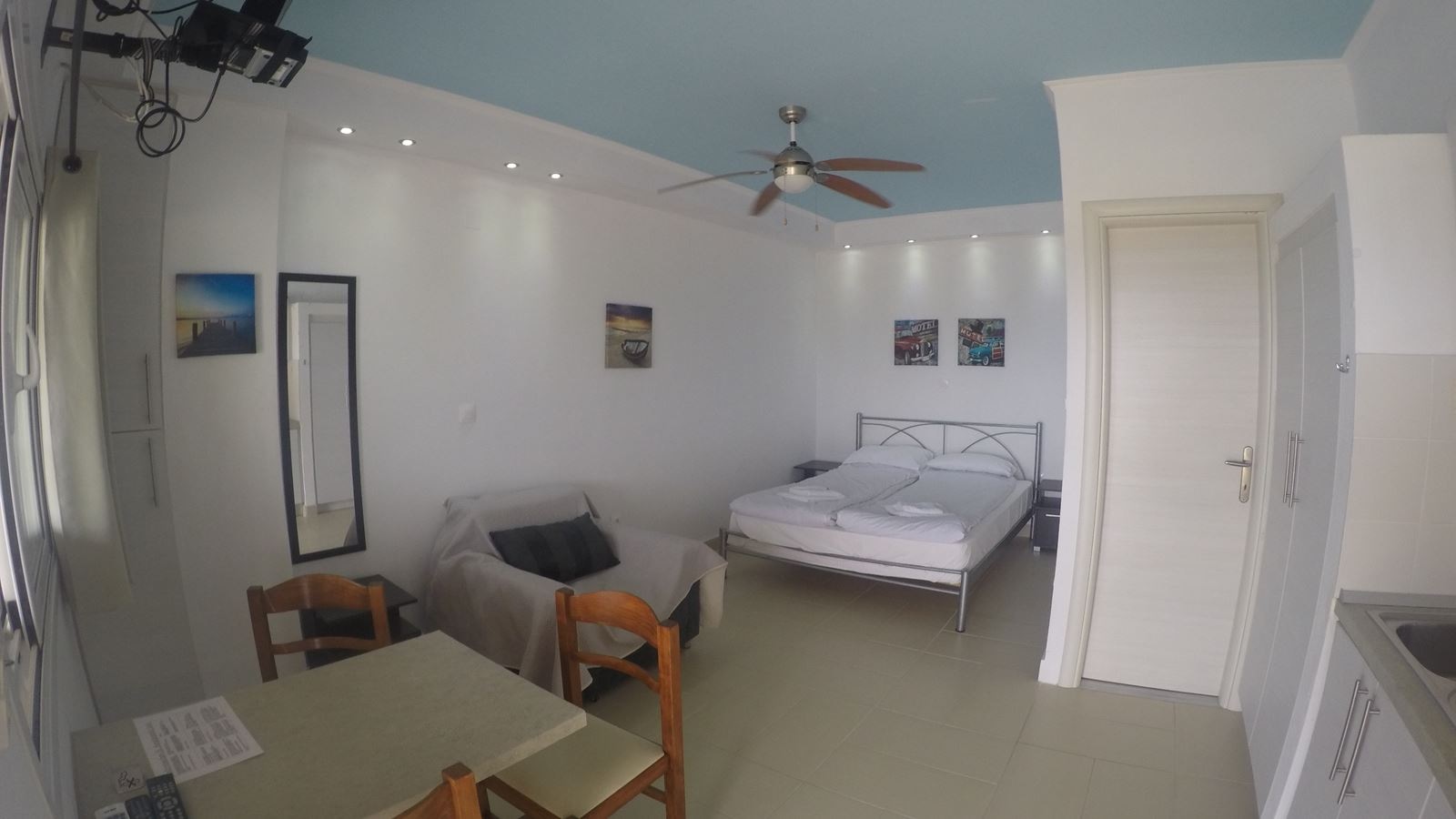 rooms-double-superior-room