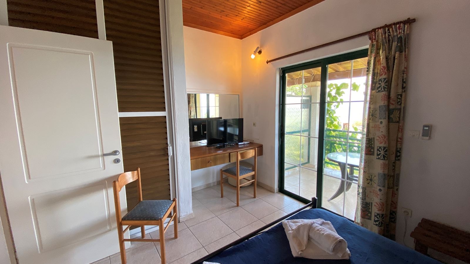 rooms-apartment-1-bedroom