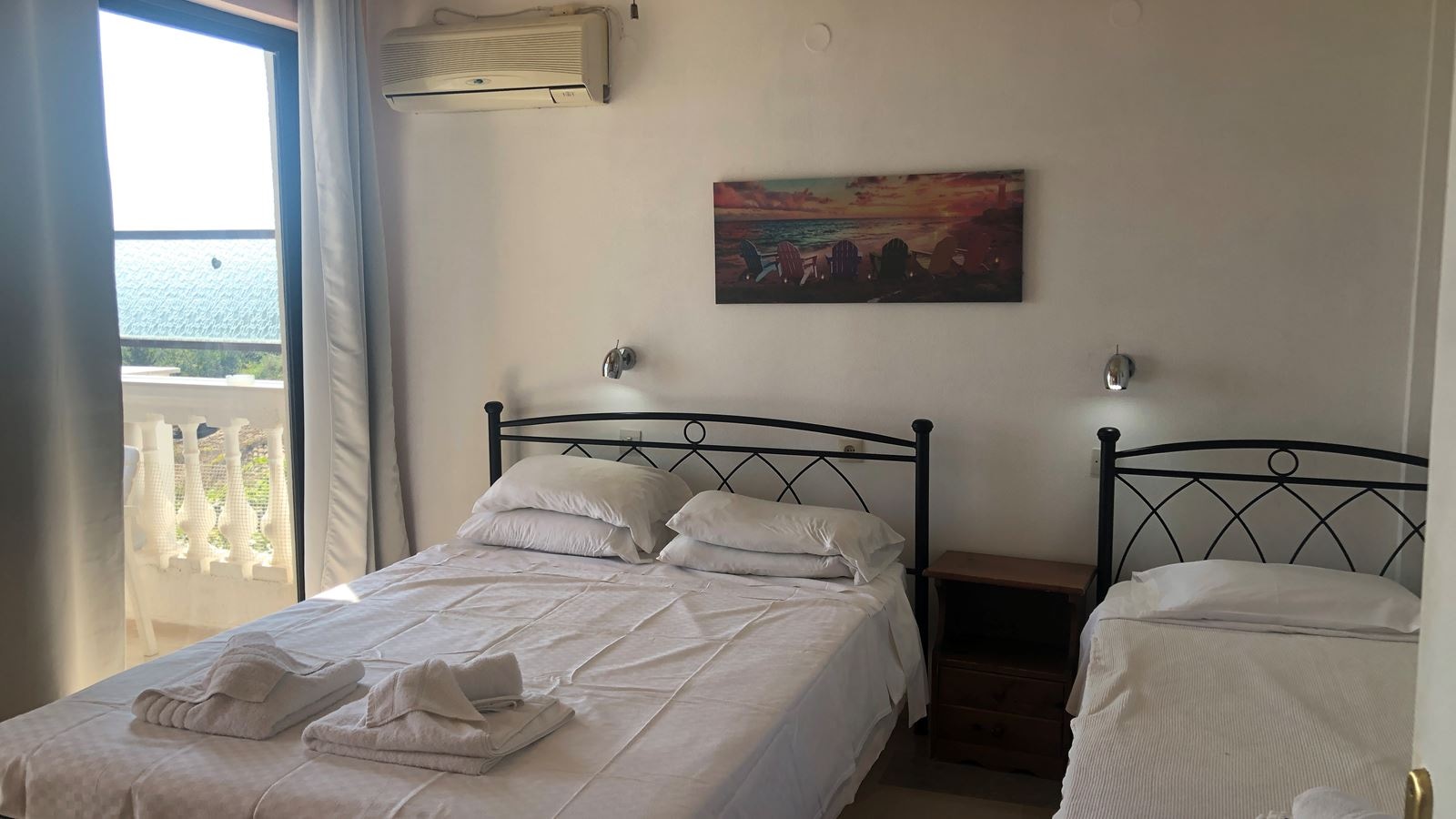 rooms-apartment-2-bedroom-5-pax