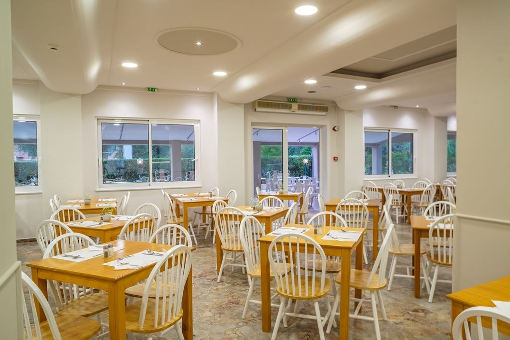 restaurants-main-restaurant