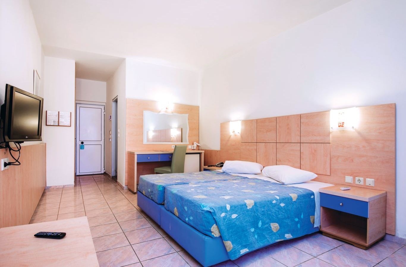 rooms-standard-single-room-land-view