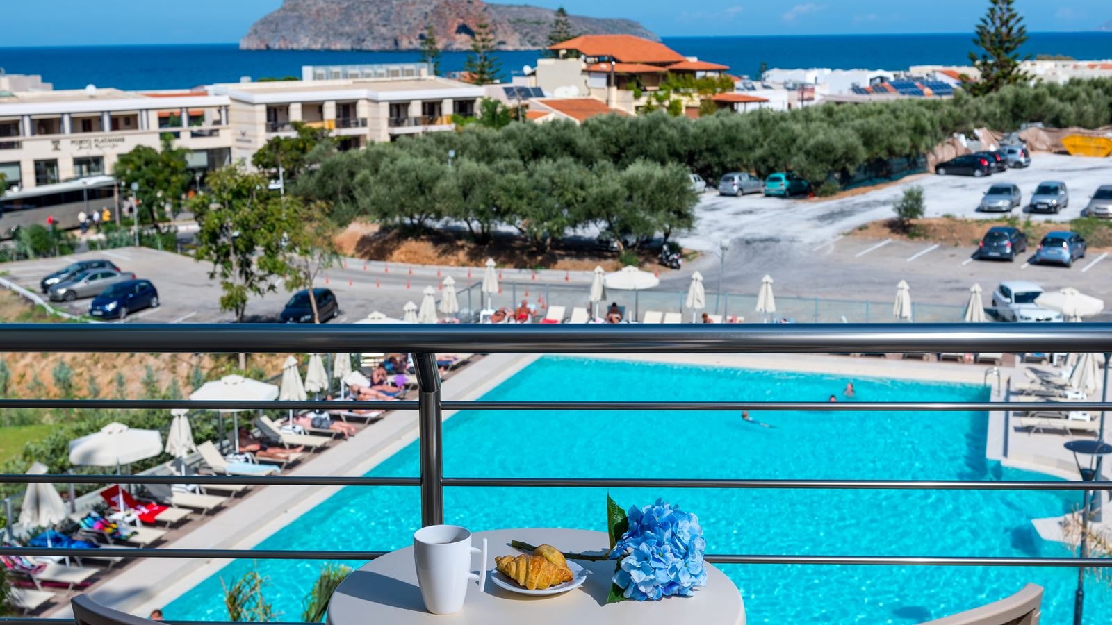 rooms-double-room-inland-view