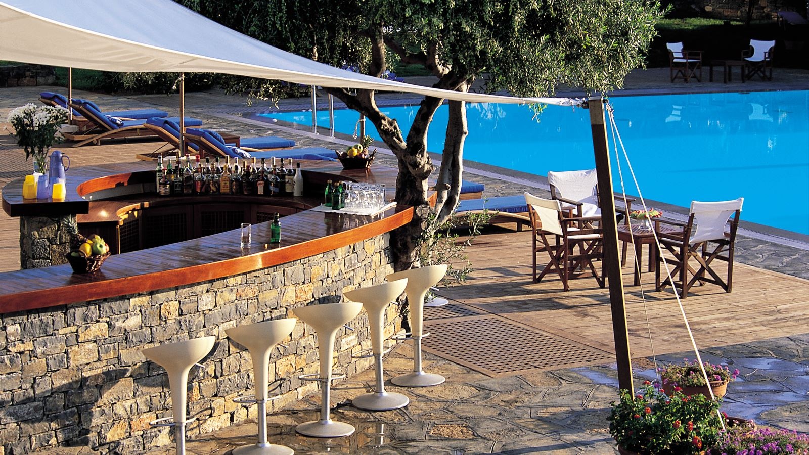 bars-poseidon-pool-bar