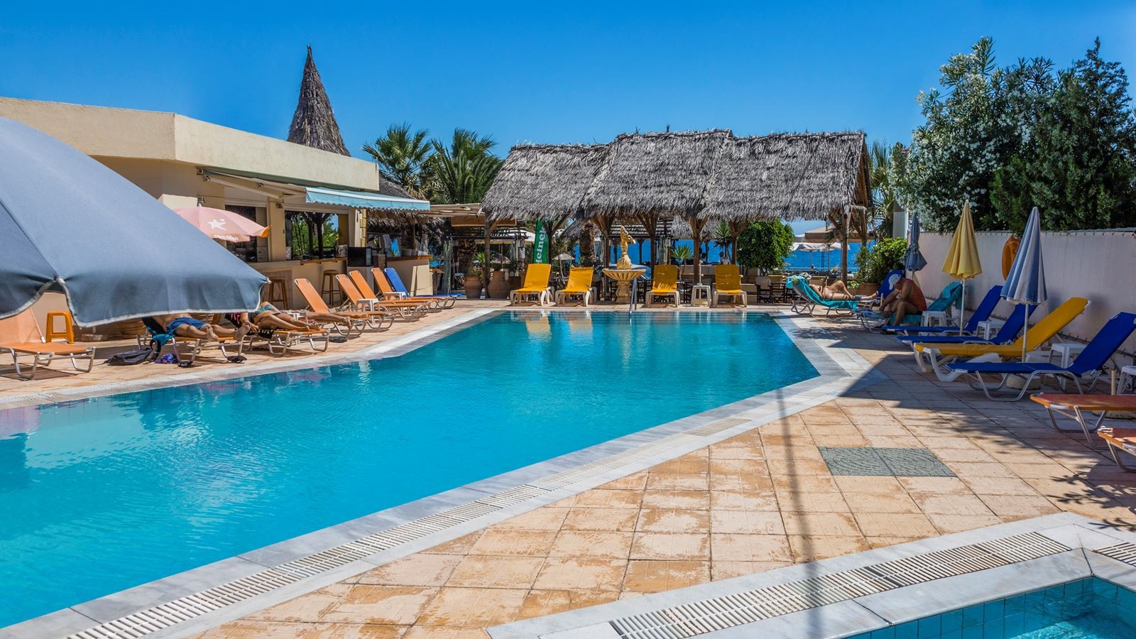 pools-outdoor-childrens-pool