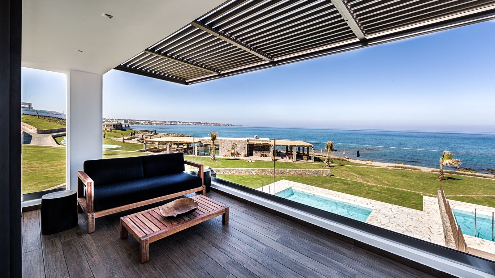 rooms-dream-villa-beach-front-private-pool