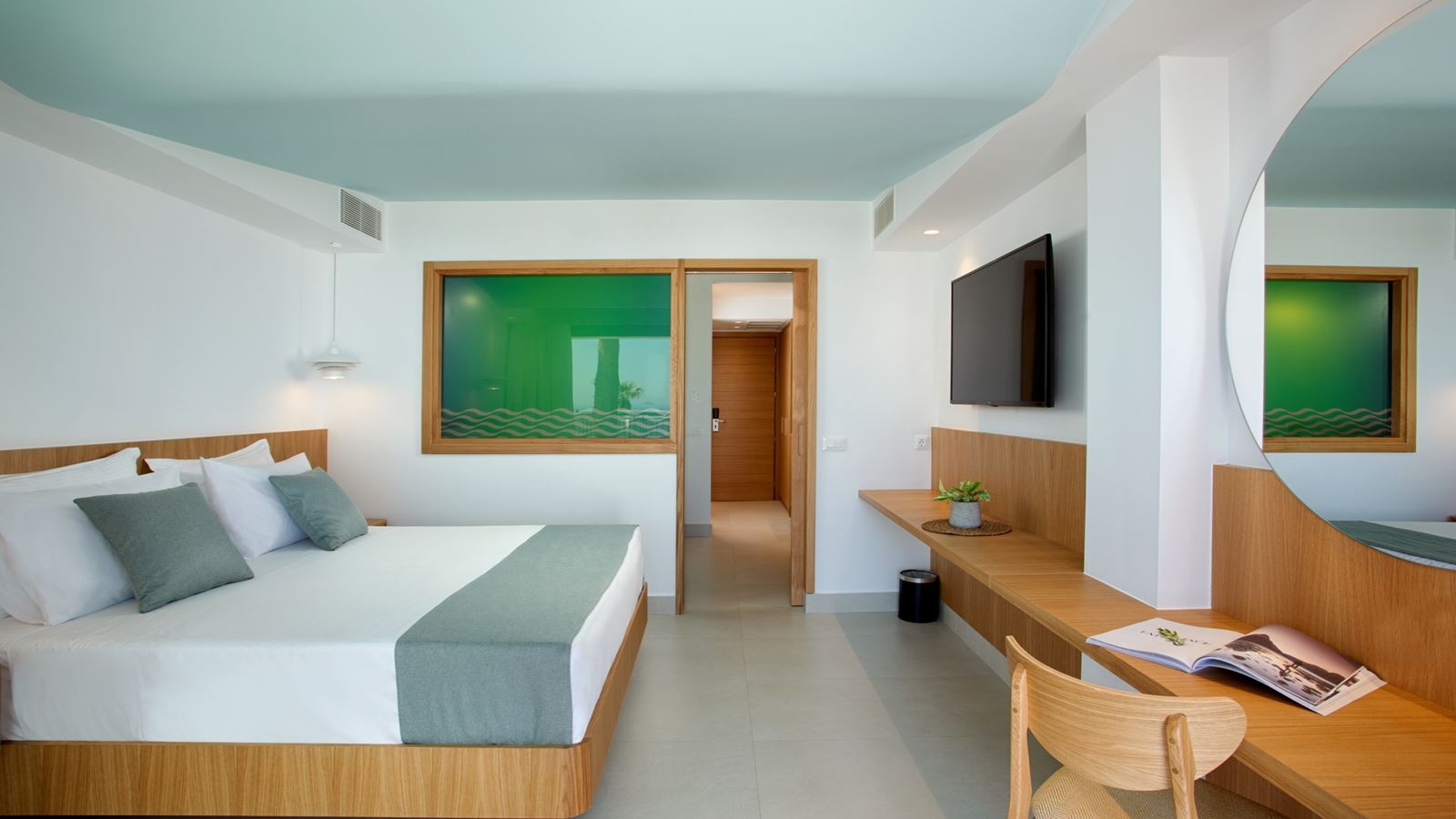 rooms-family-4bedded-room-with-sea-view