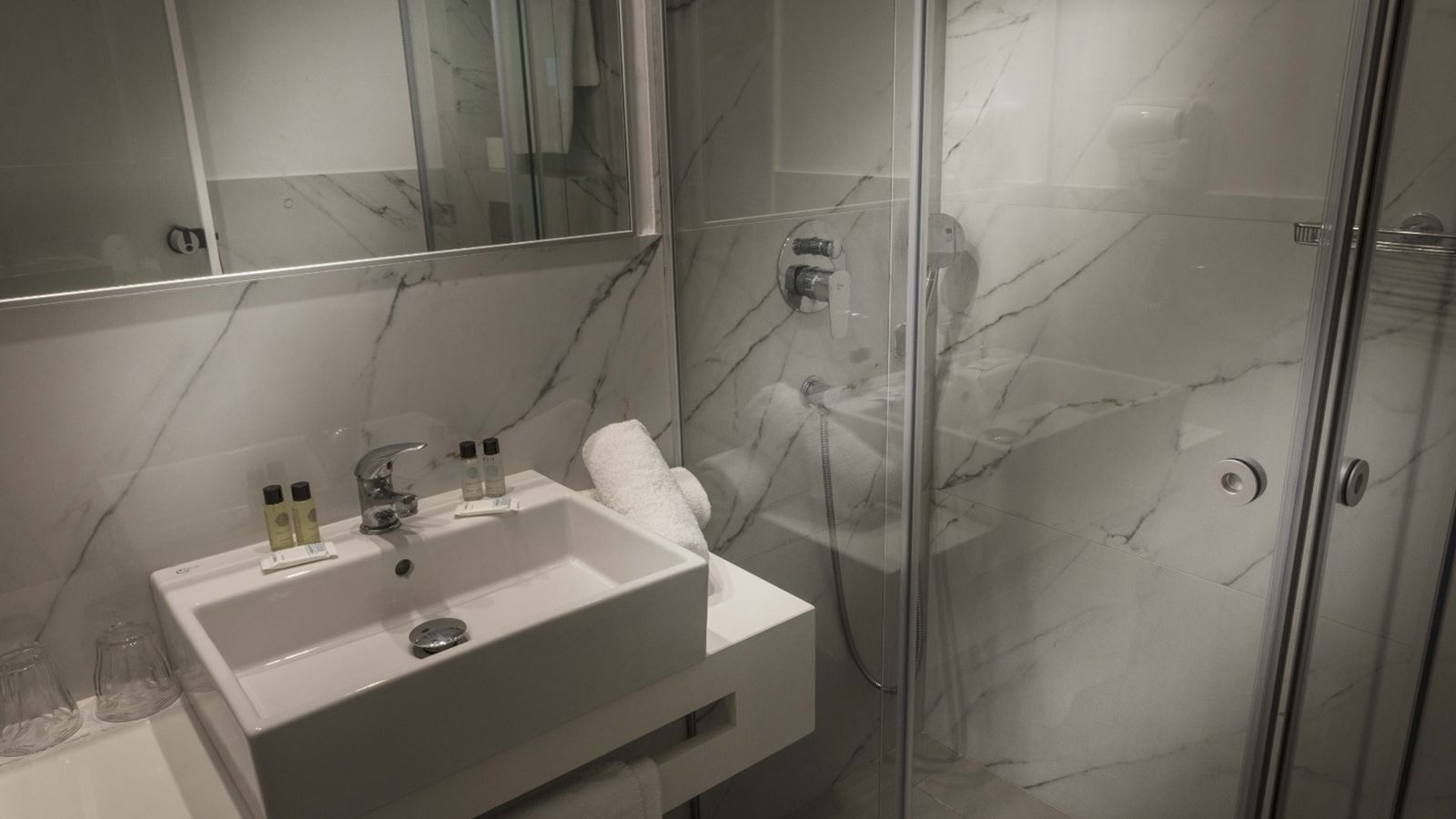 rooms-room-standard-double-garden-view-balcony-or-terrace