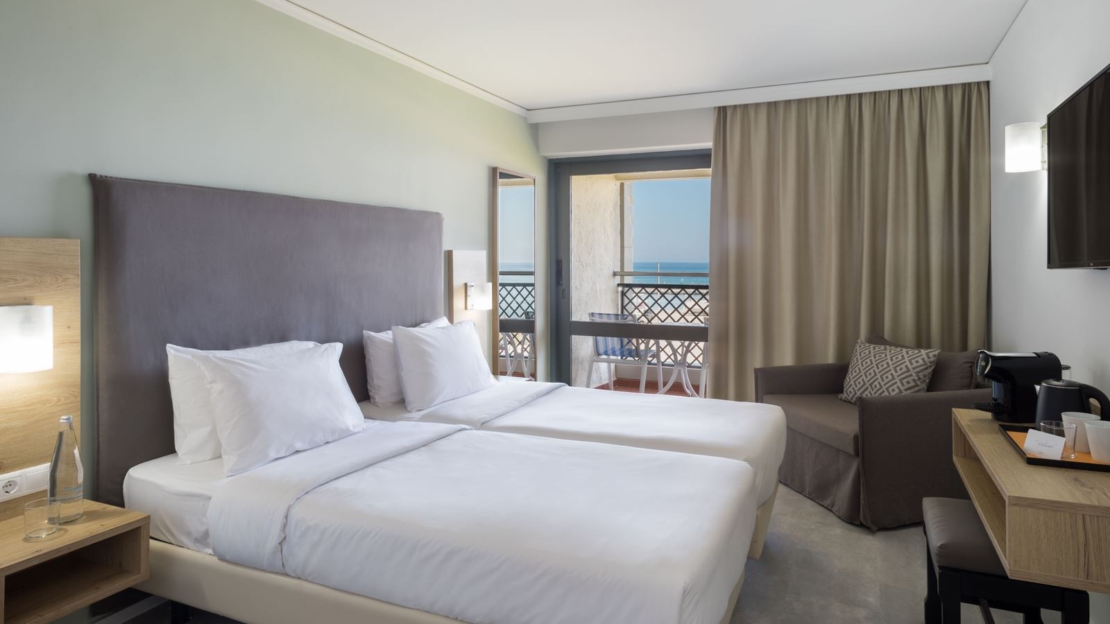 rooms-premium-sea-view