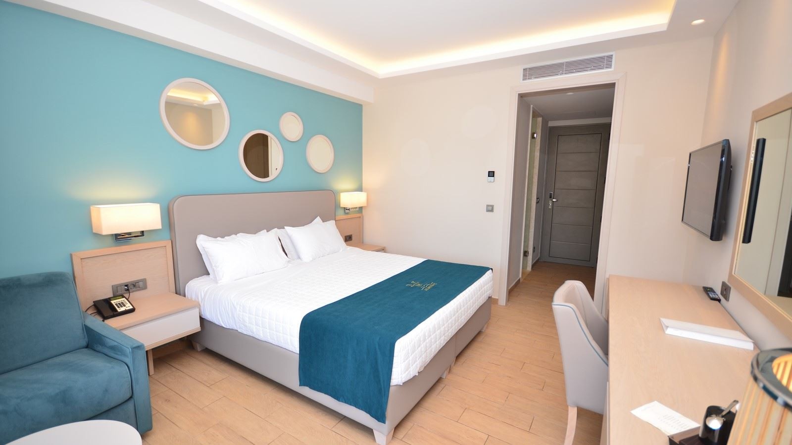 rooms-deluxe-double-garden-view