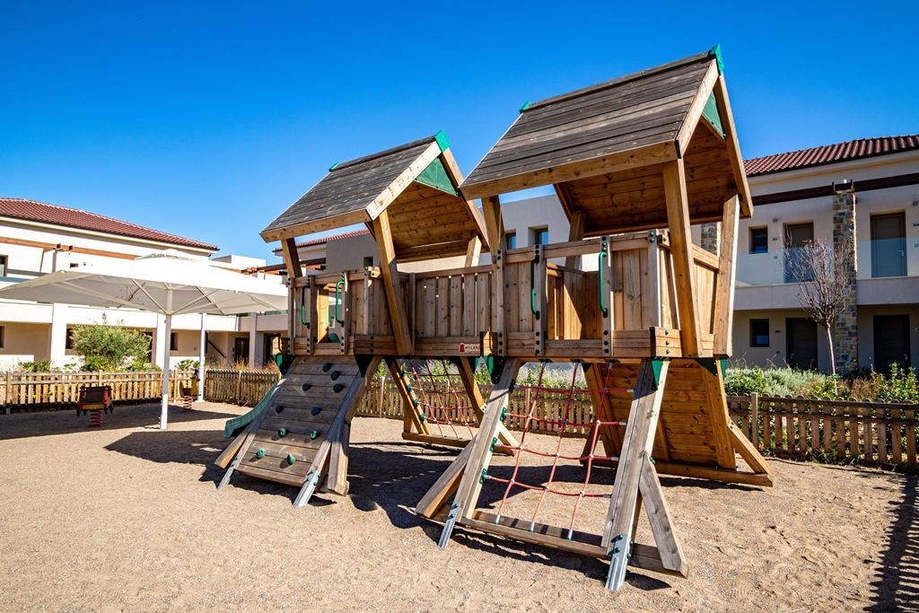 mini-club-main-building