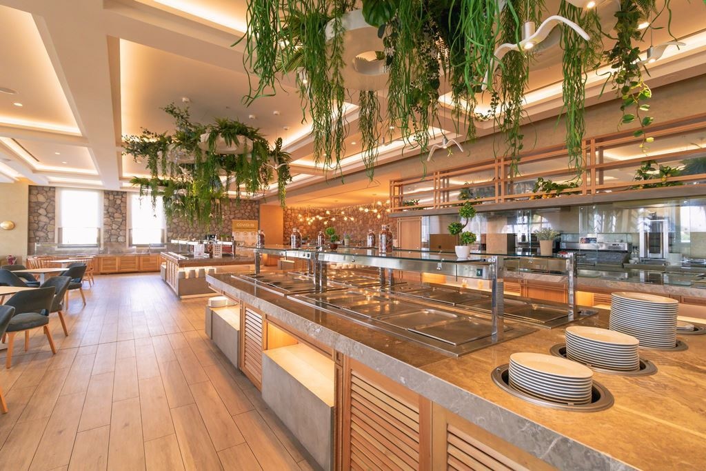 restaurants-main-building