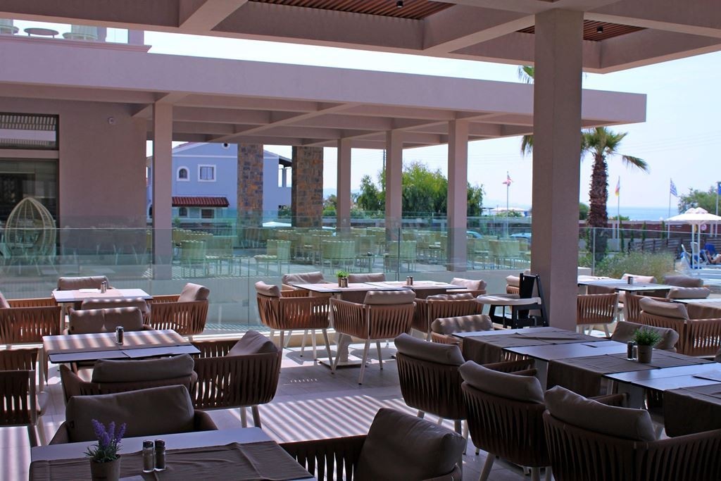 restaurants-main-building