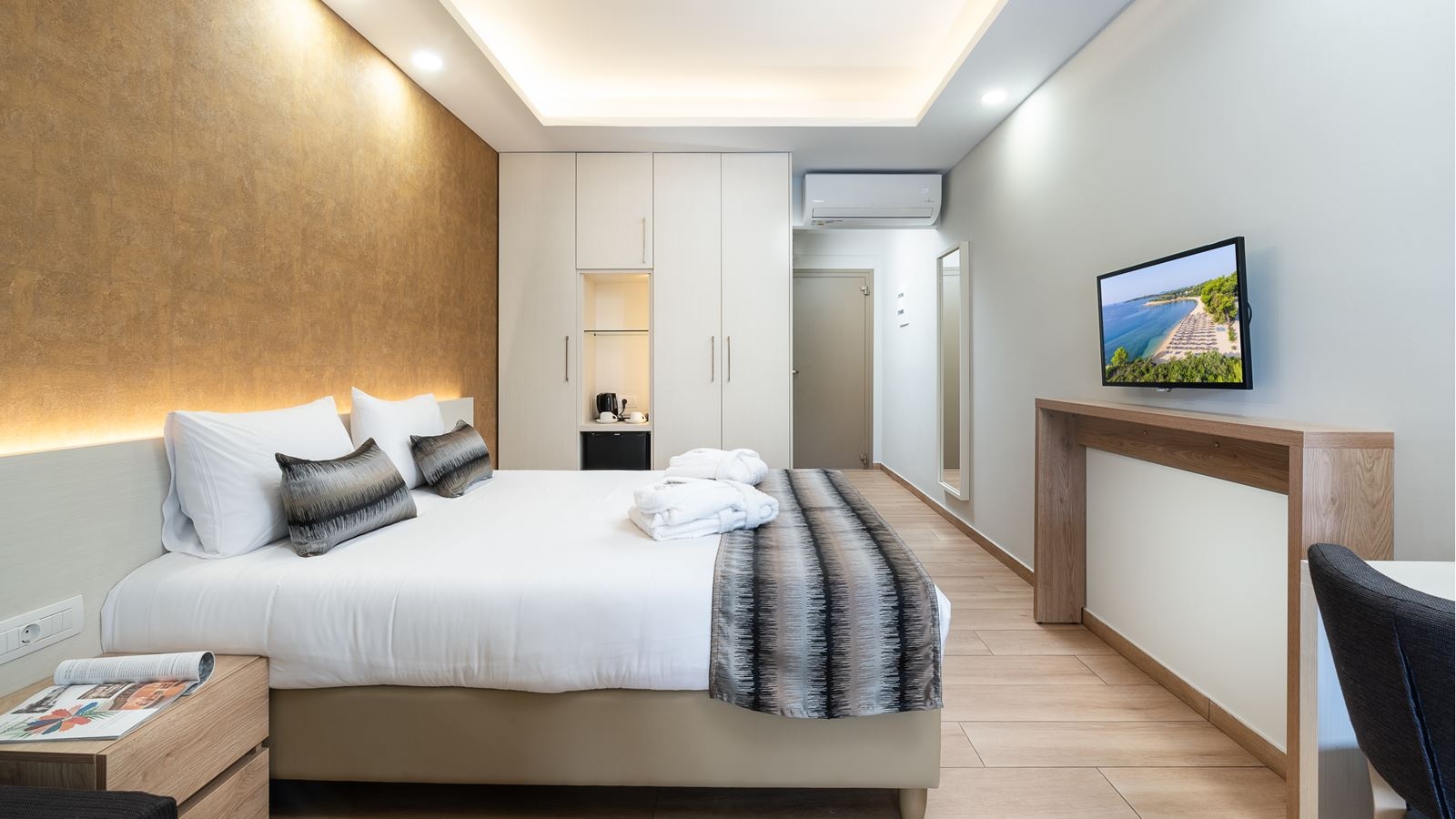 rooms-superior-double-room