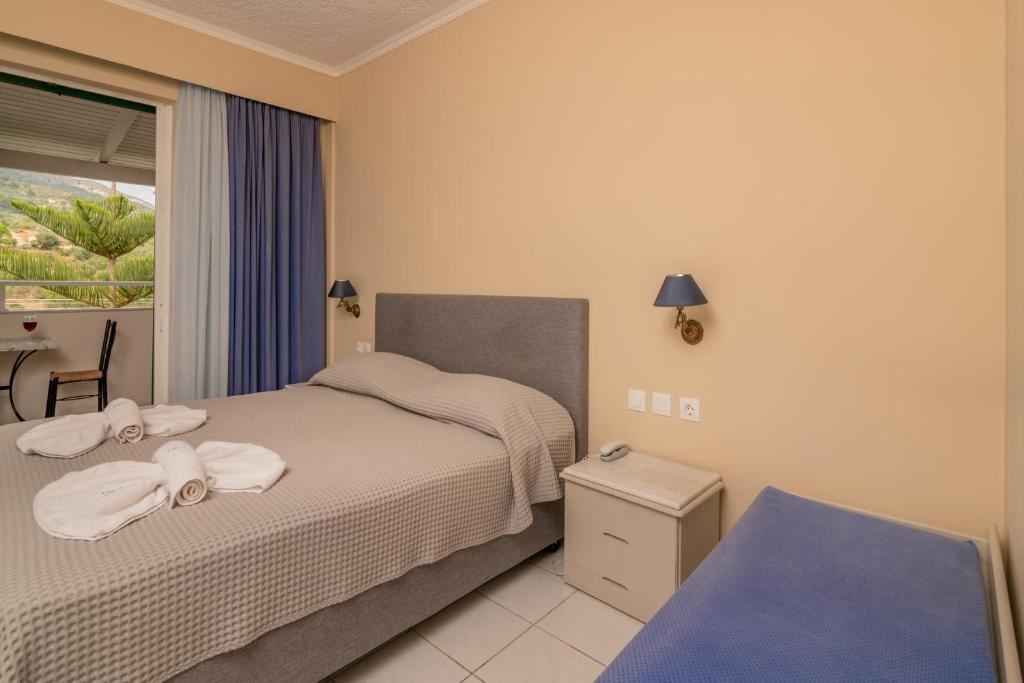 rooms-double-standard-room-sea-view