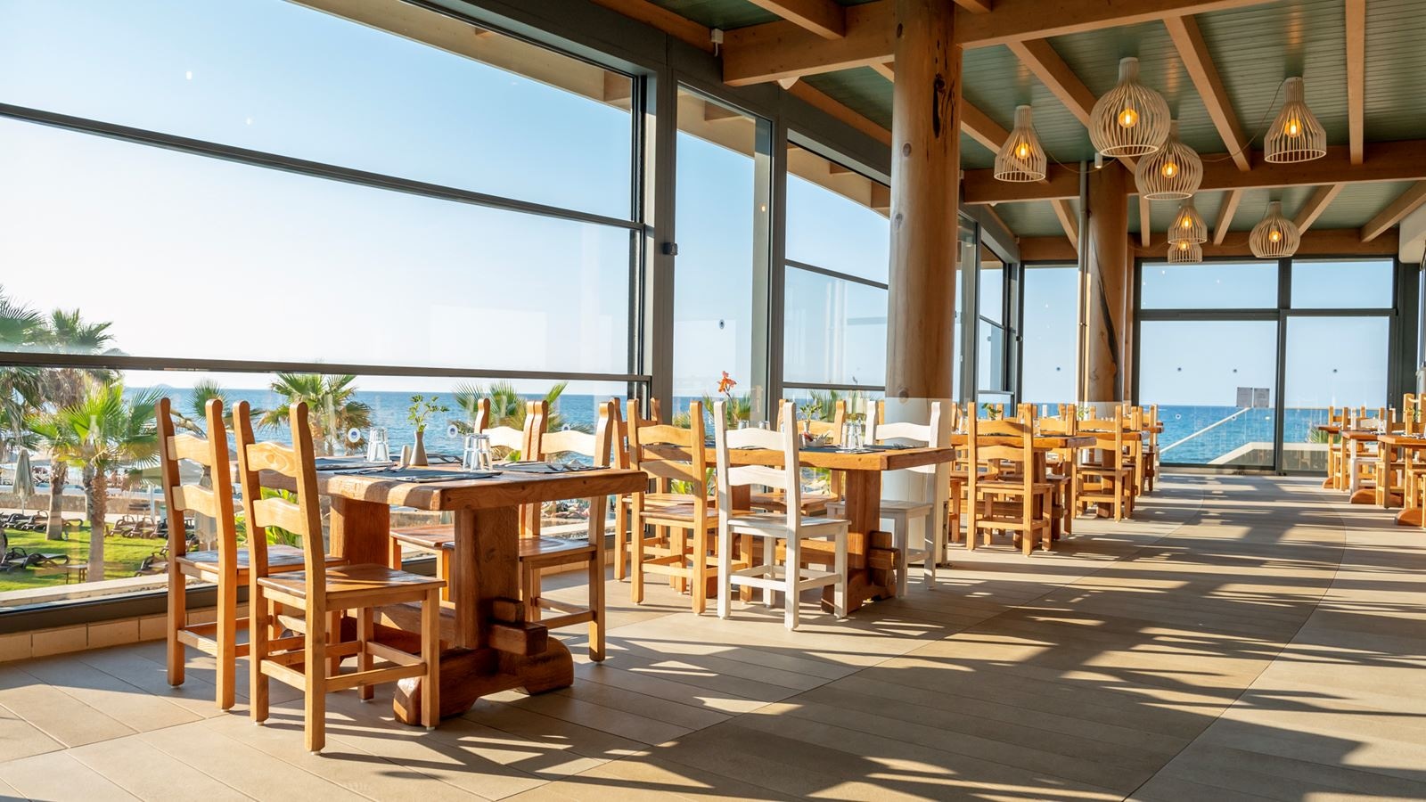 restaurants-thymari-taverna