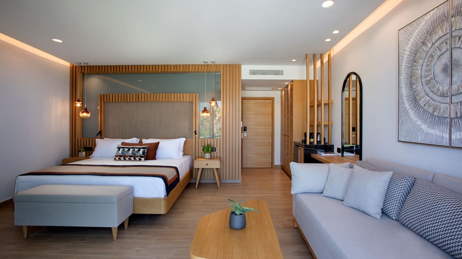 rooms-deluxe-junior-suite-beachfront-with-individual-pool