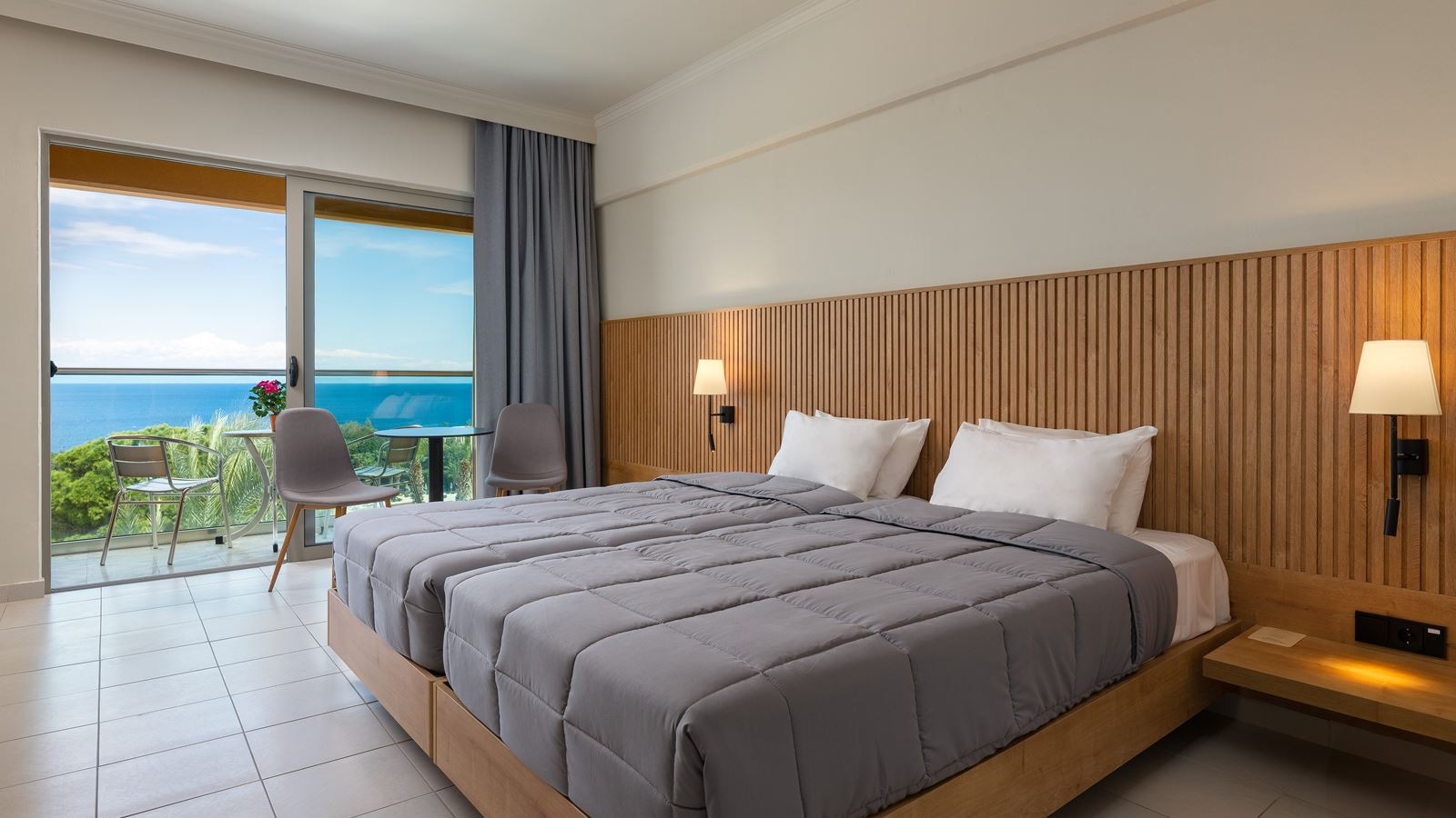 rooms-double-room-sea-view-balcony-or-terrace