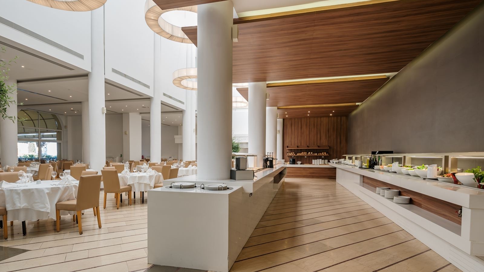 restaurants-main-restaurant