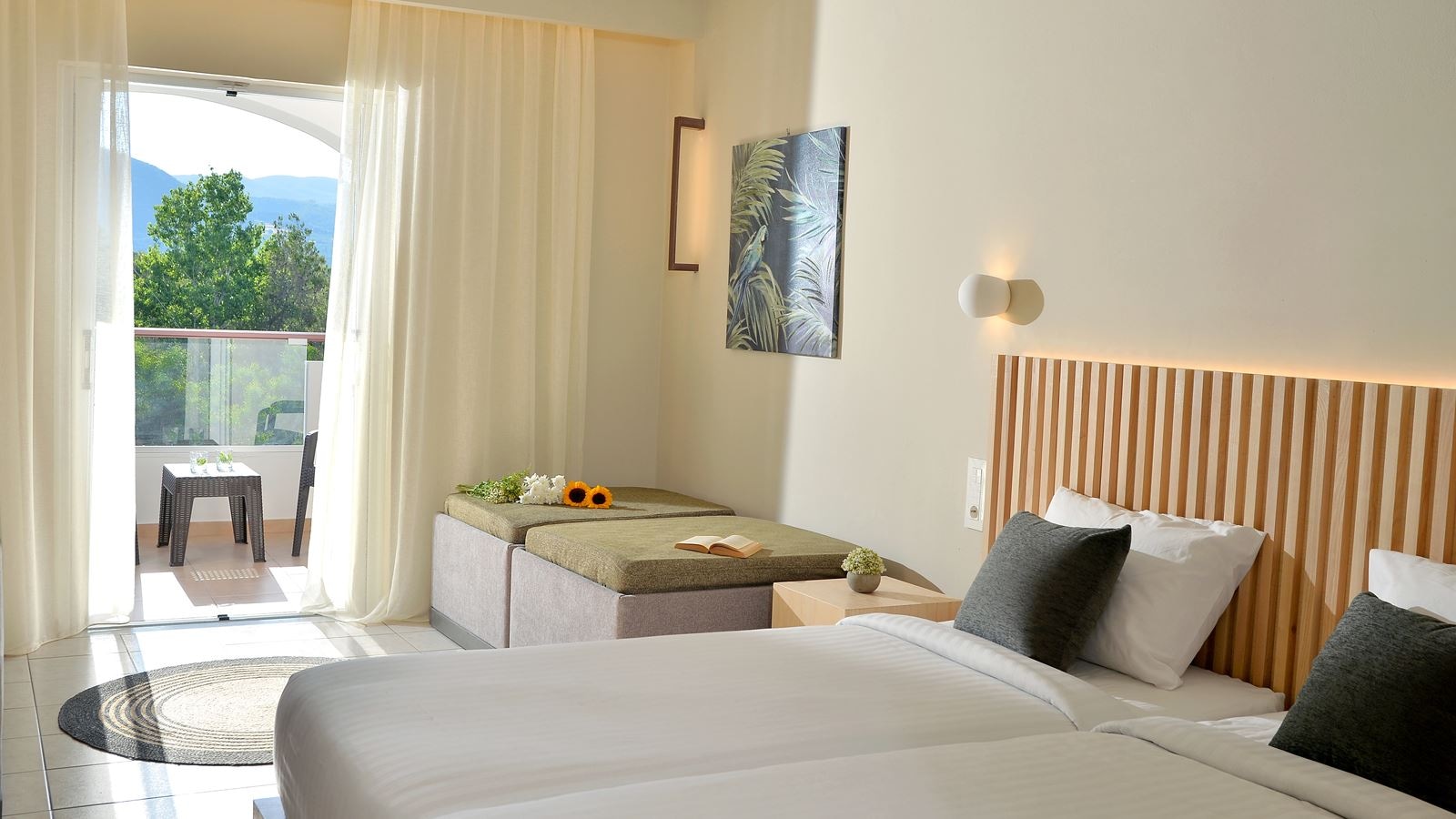 rooms-superior-room-balcony-or-terrace