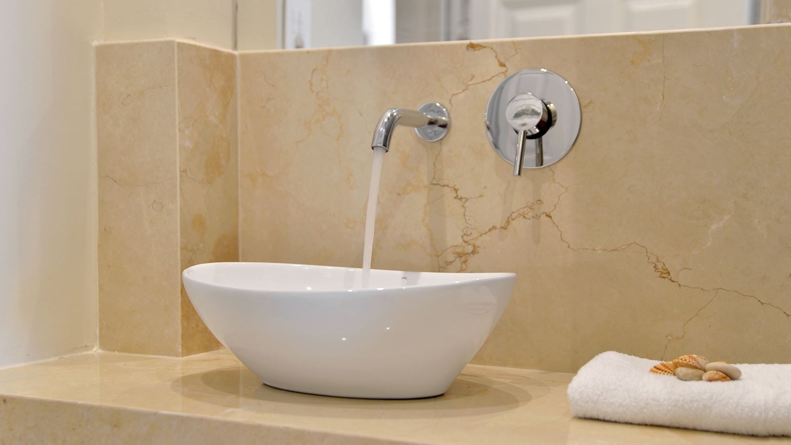 rooms-superior-room-side-sea-view-balcony-or-terrace