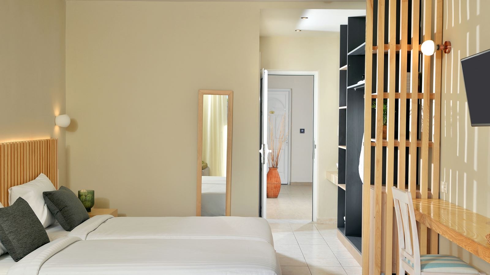 rooms-superior-room-side-sea-view-balcony-or-terrace