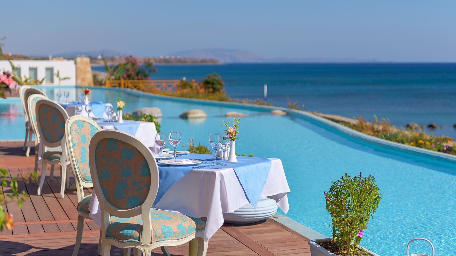 restaurants-thalassa-beachfront-gourmet-restaurant