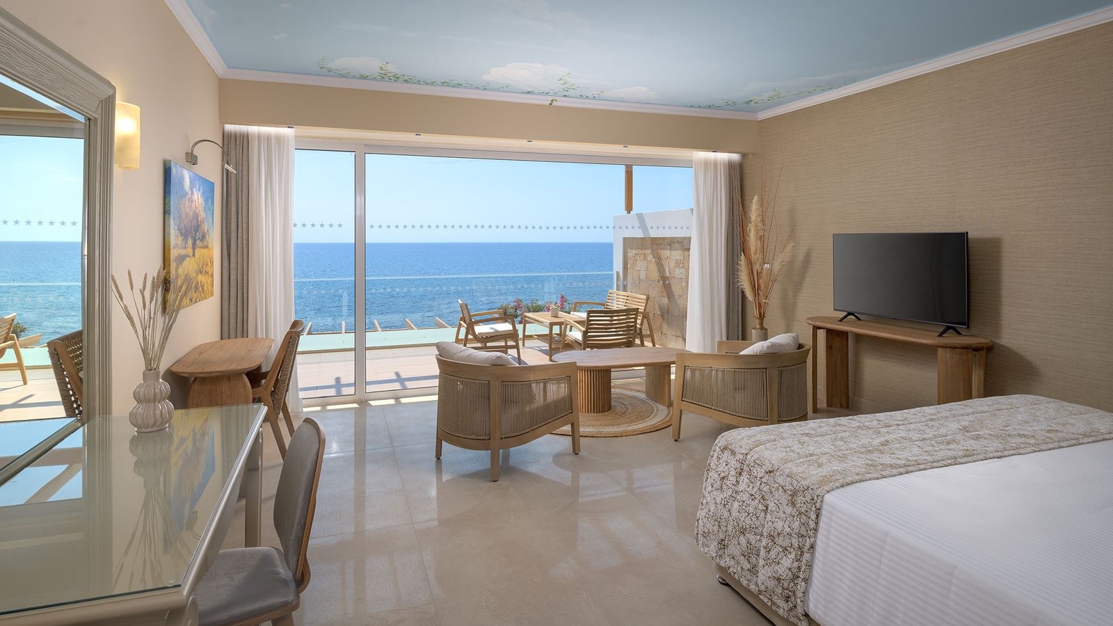 rooms-platinum-beach-room-sea-view