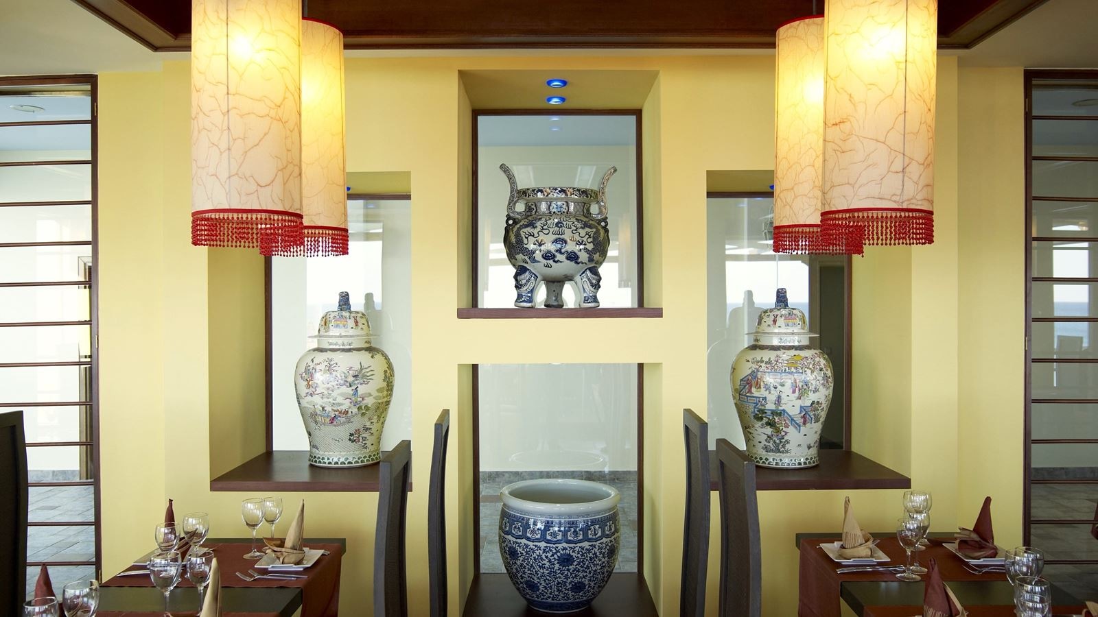 restaurants-asian-beachfront-asian-gourmet-restaurant