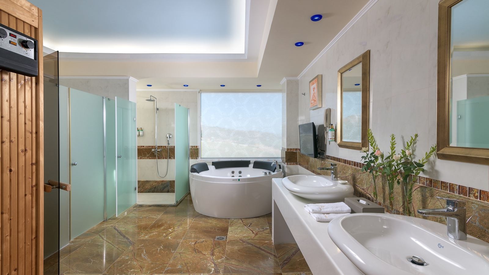 rooms-presidential-beach-villa-sv-with-pool--signature-collection