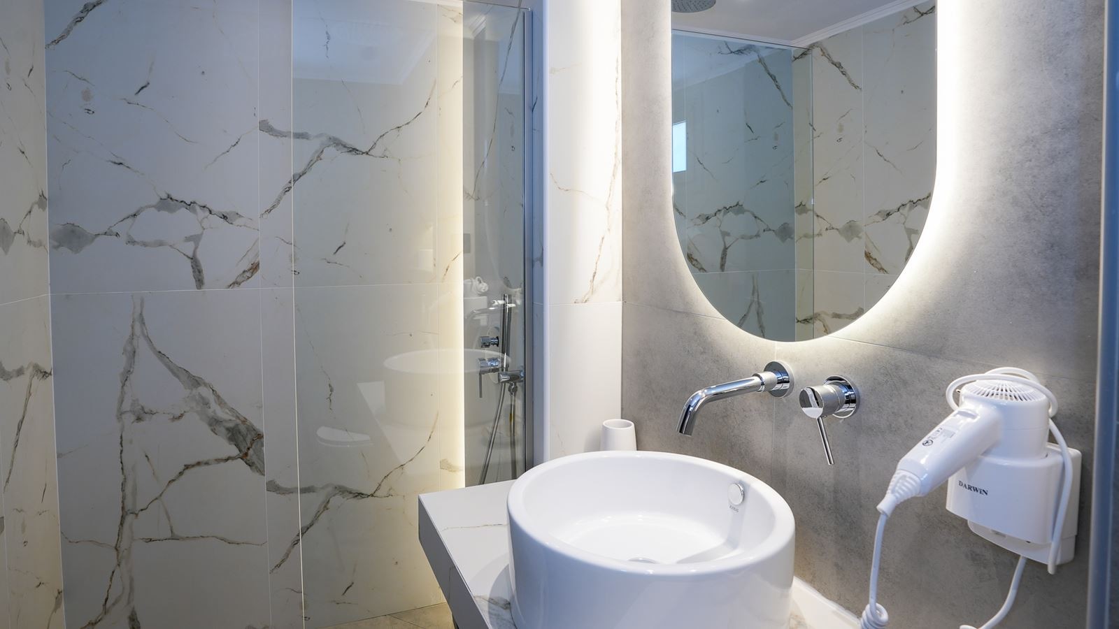 rooms-deluxe-double-room-beachfront