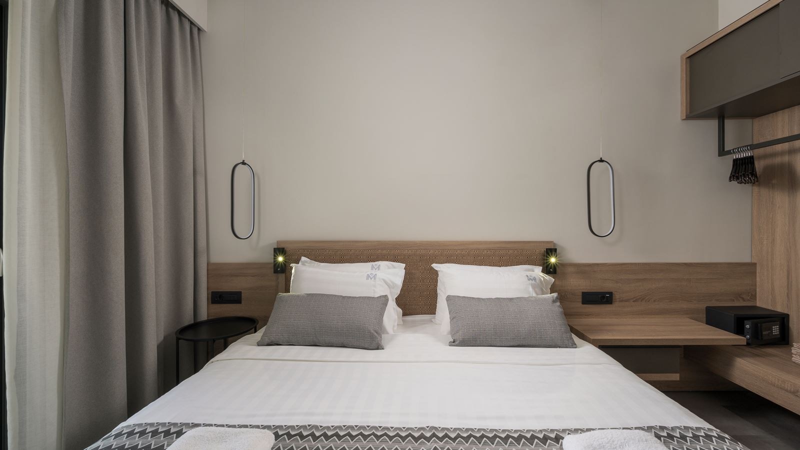 rooms-double-garden-view