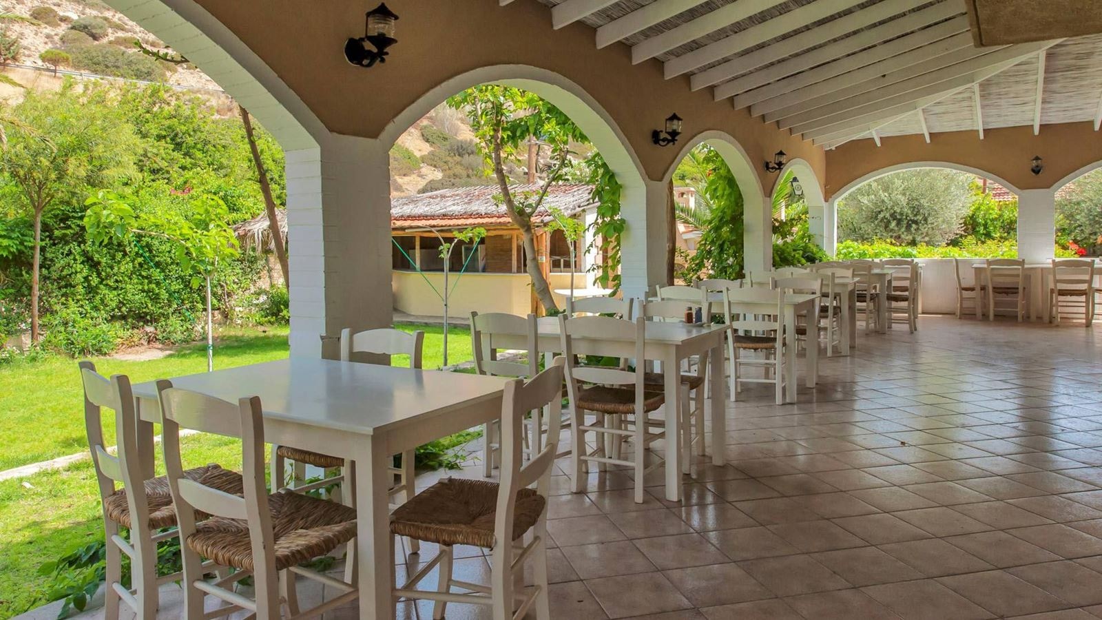 restaurants-main-restaurant