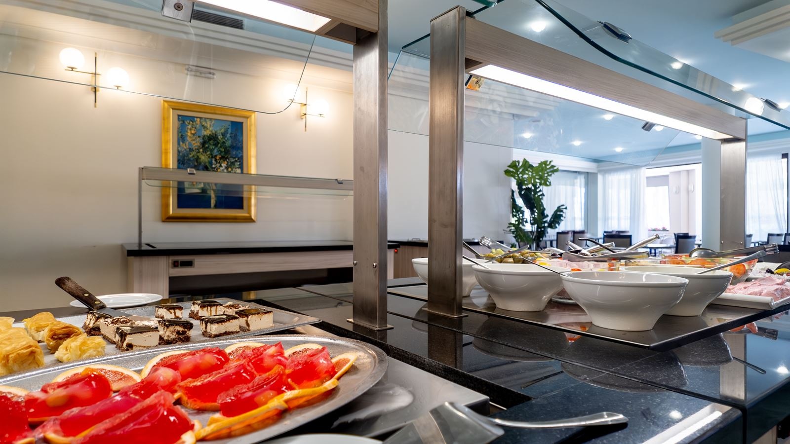 restaurants-main-buffet-restaurant