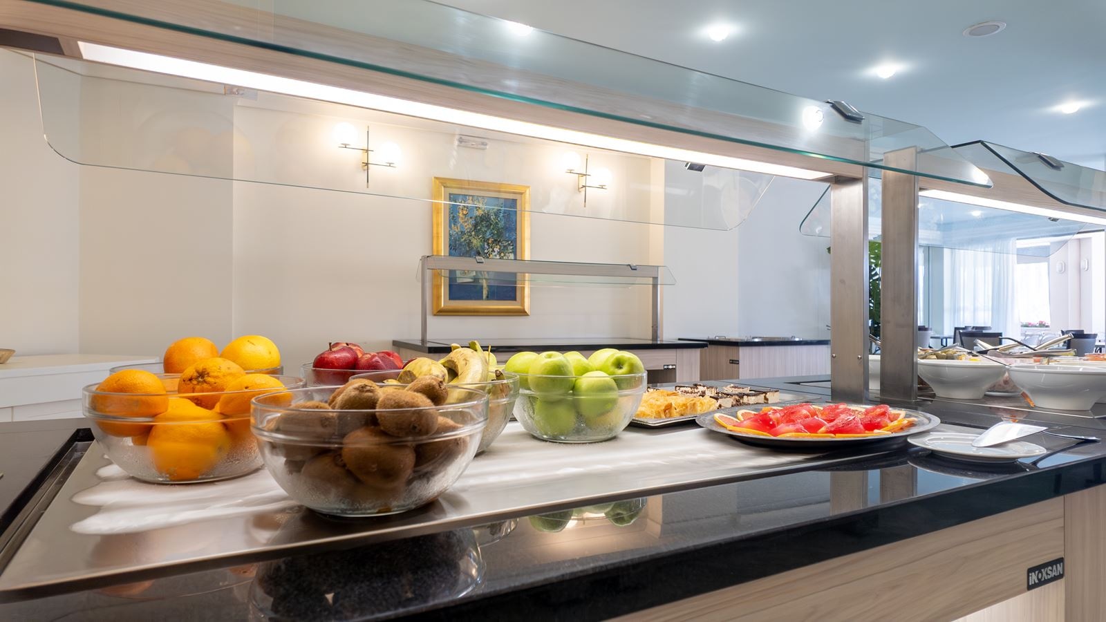 restaurants-main-buffet-restaurant