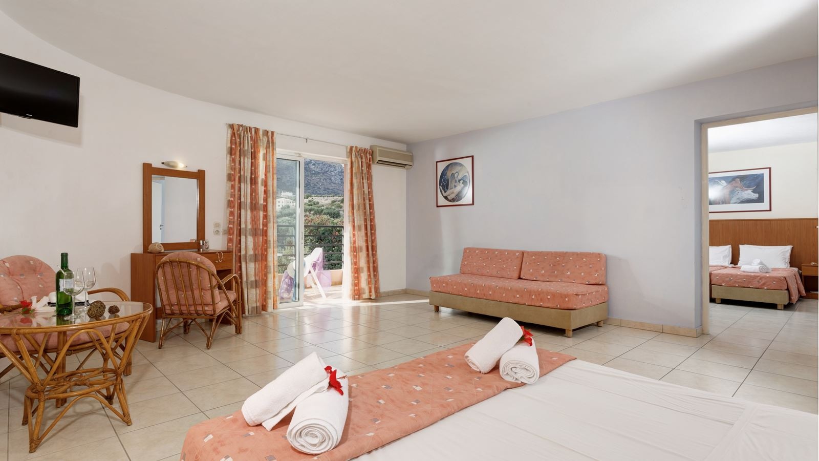 rooms-superior-family-quintuple-2-rooms