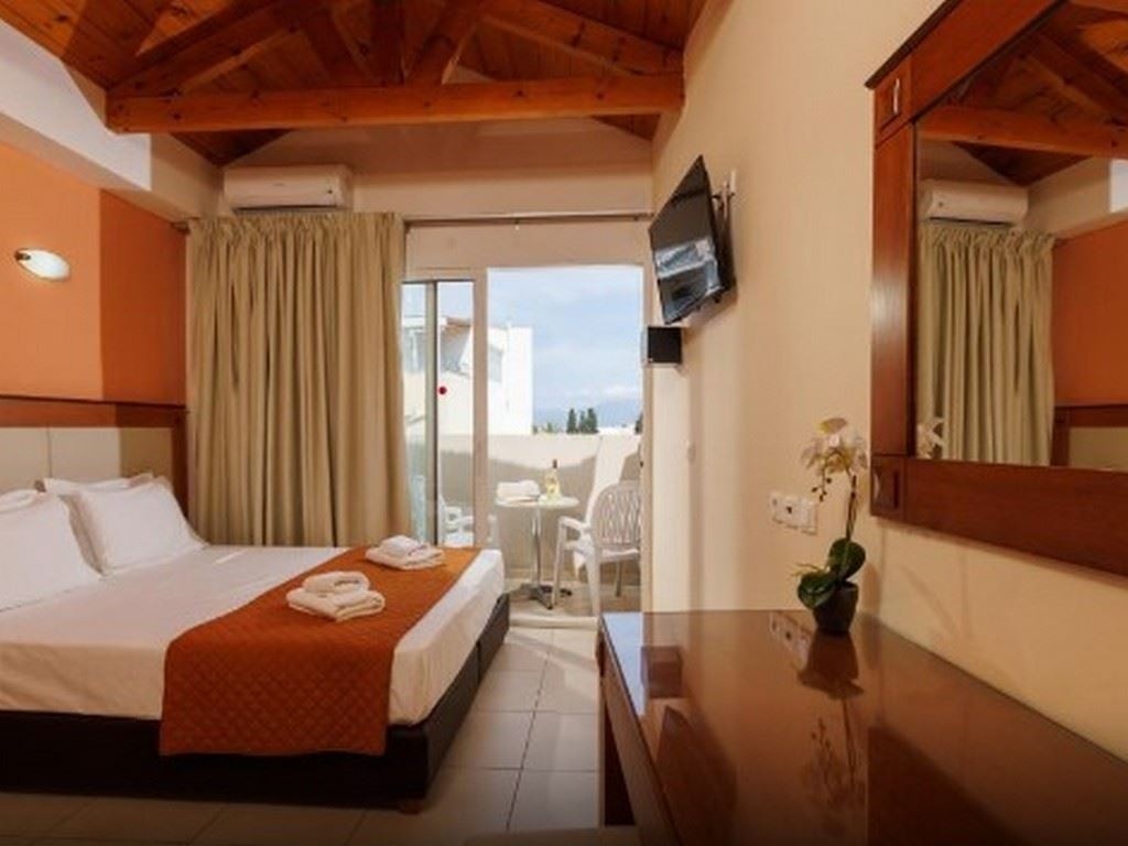 rooms-superior-plus-luxury-dbl-room