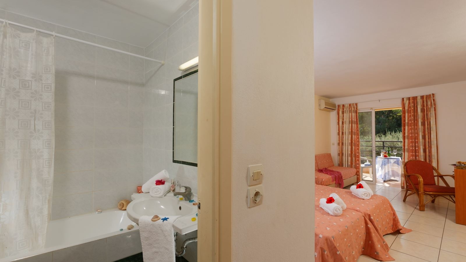 rooms-superior-triple-room