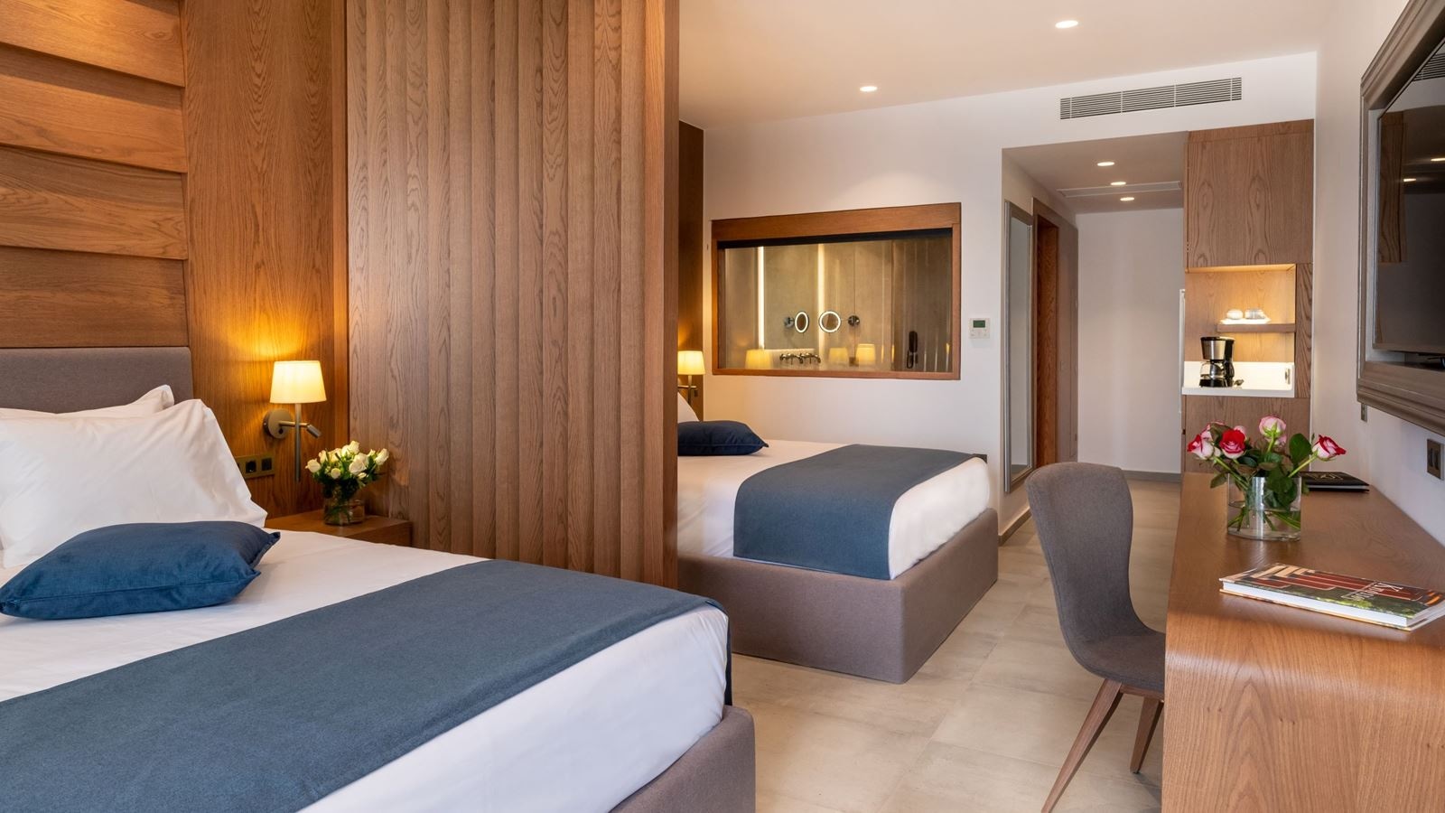 rooms-comfort-family-room-visually-separated-children-area-garden-view