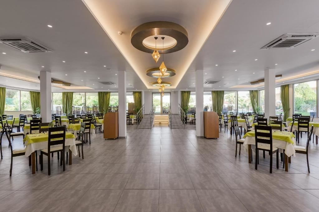 restaurants-main-restaurant