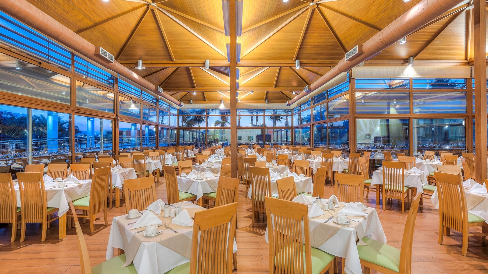 restaurants-nisos-restaurant
