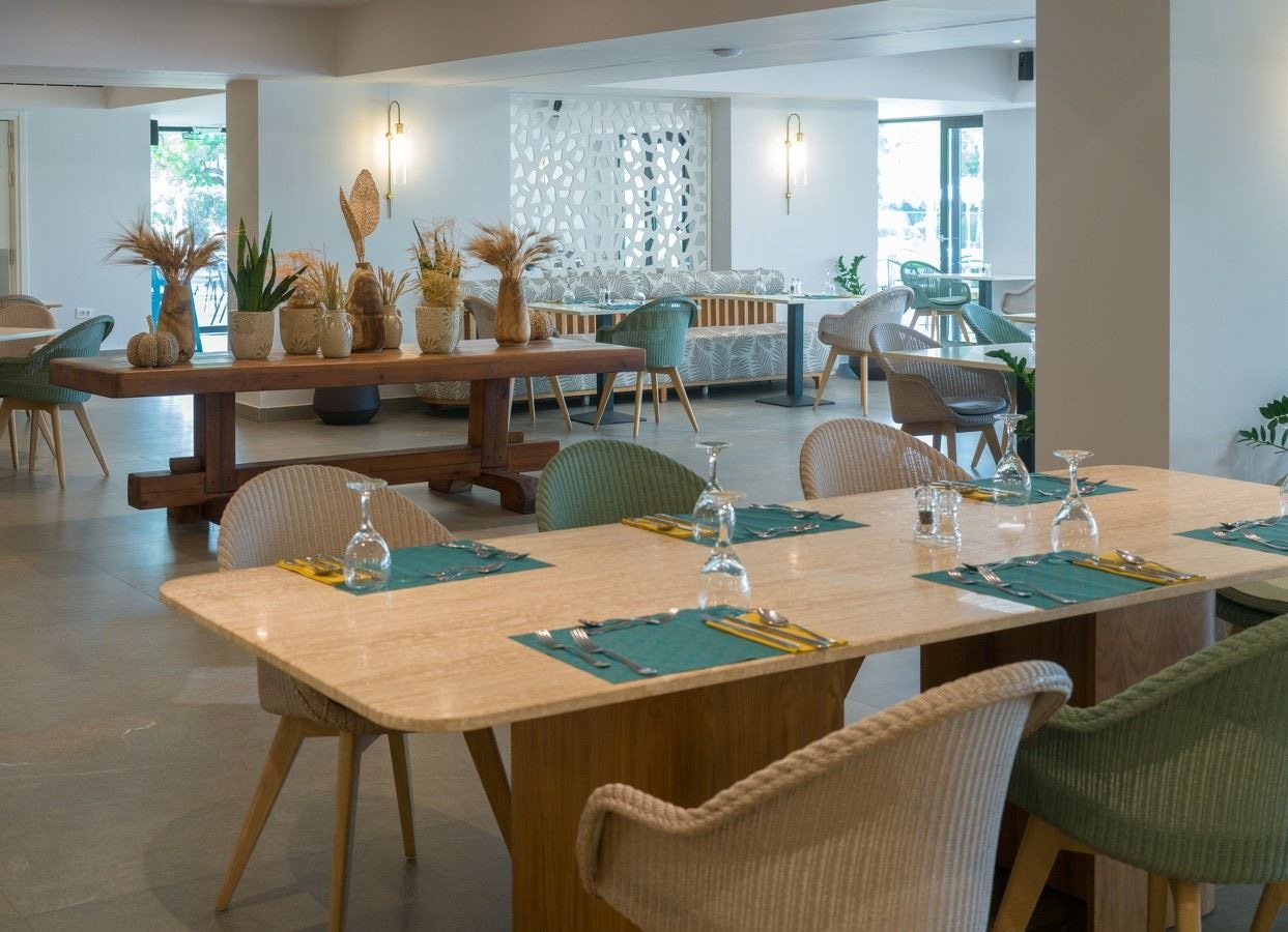 restaurants-neptune-main-restaurant