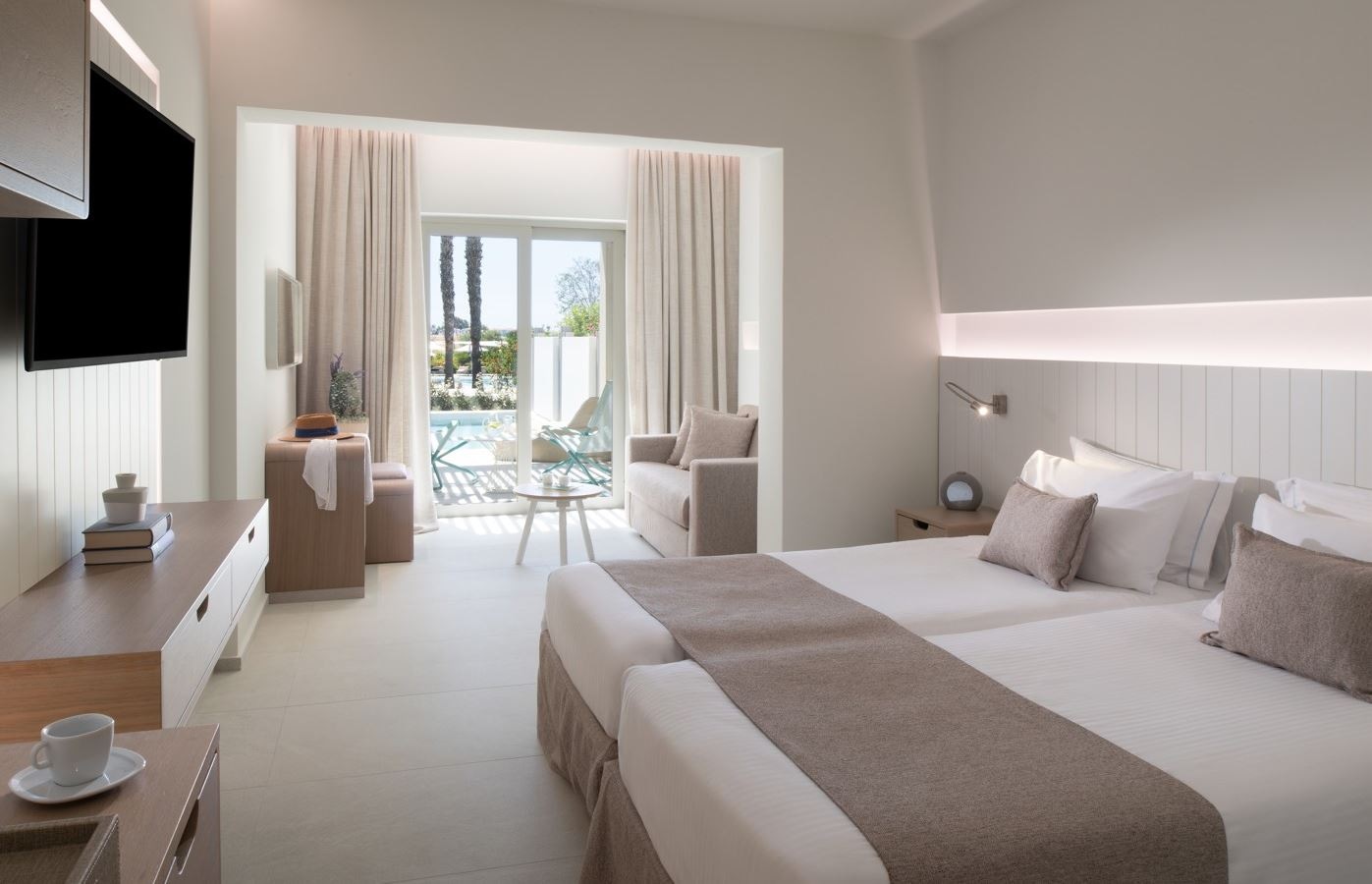 rooms-deluxe-twin-room-private-pool