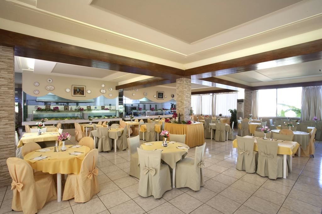 restaurants-main-restaurant