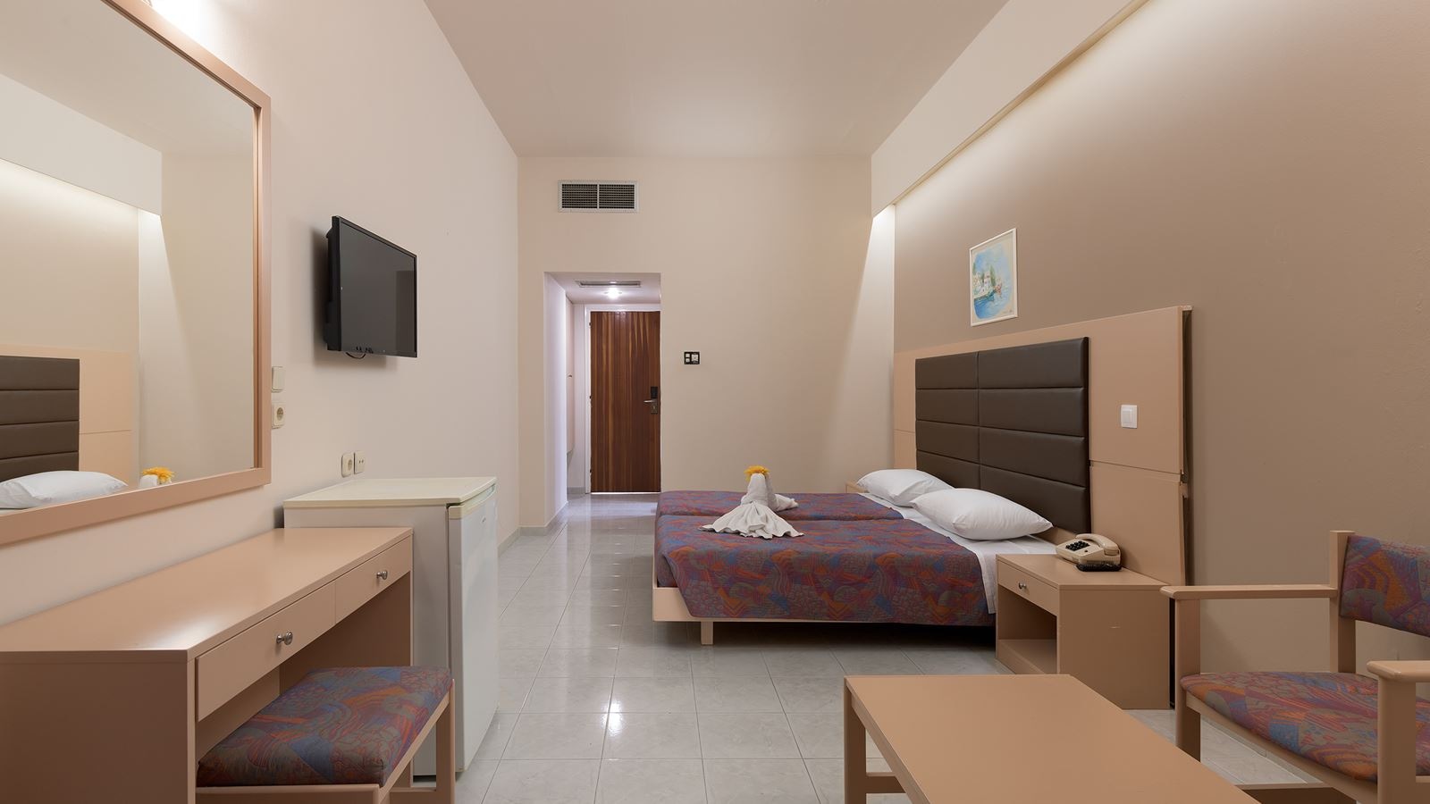 rooms-twin-standard-room-balcony