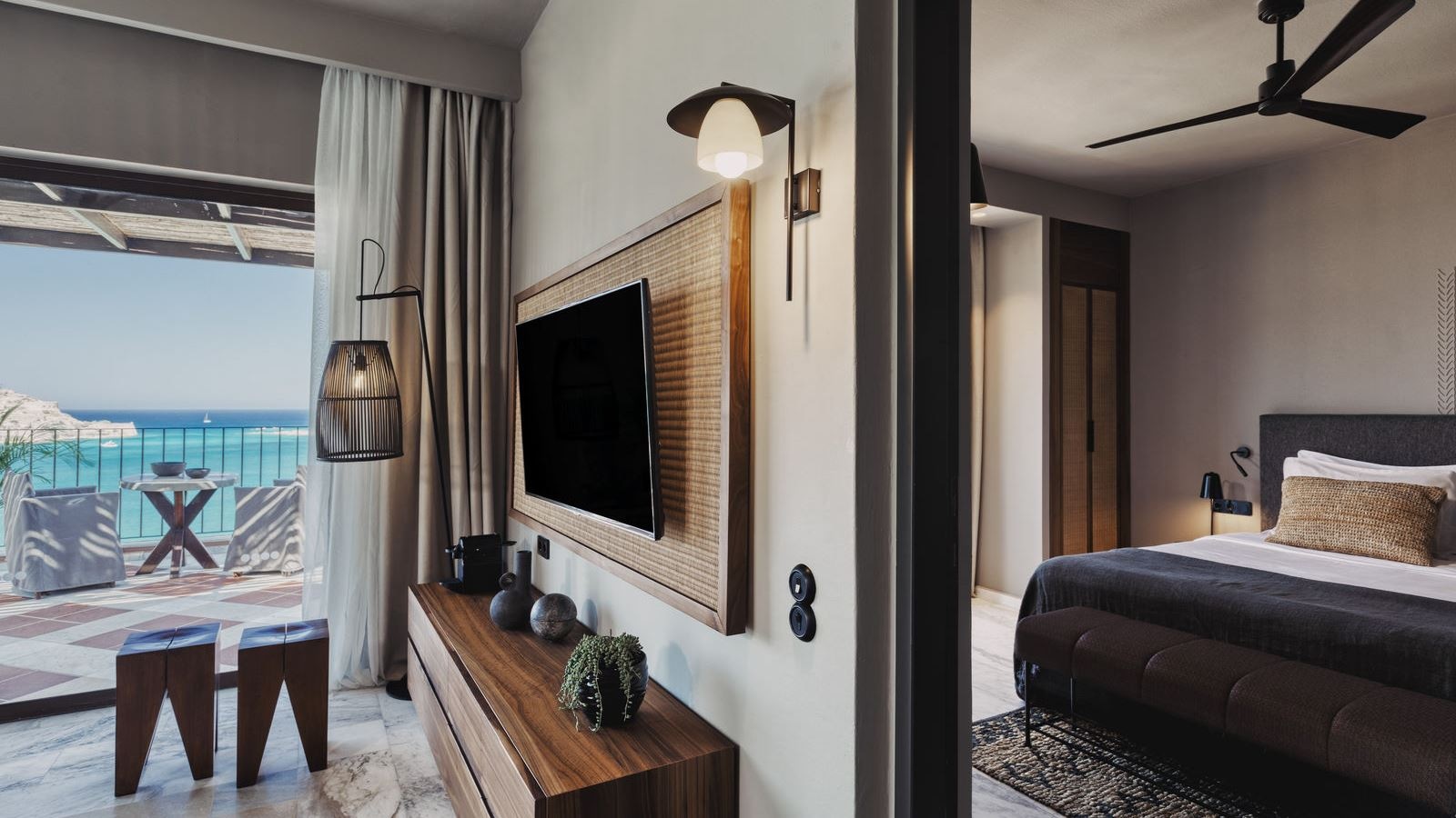 rooms-family-suite-sv-with-private-pool